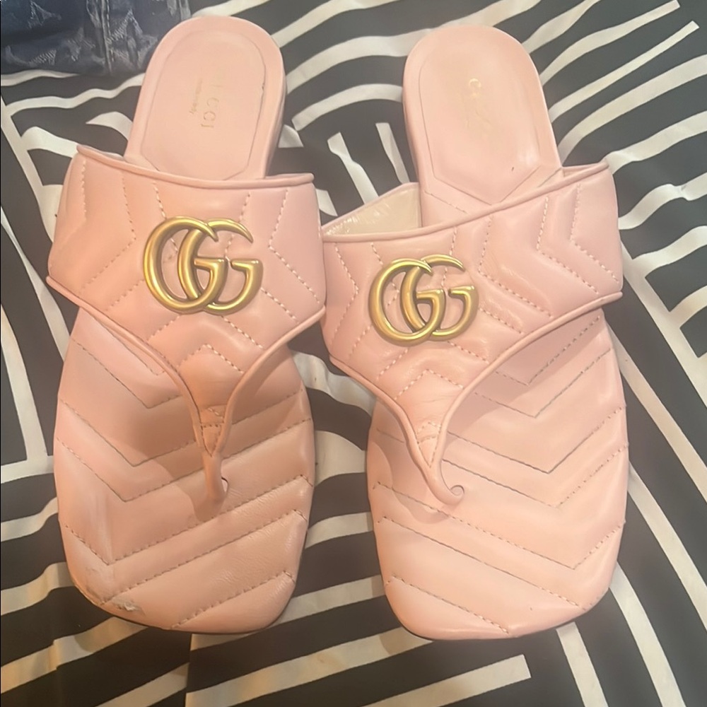 Gucci Pink Quilted Sandals